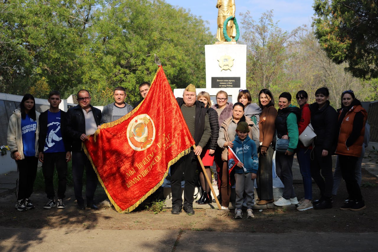 В память о погибших.