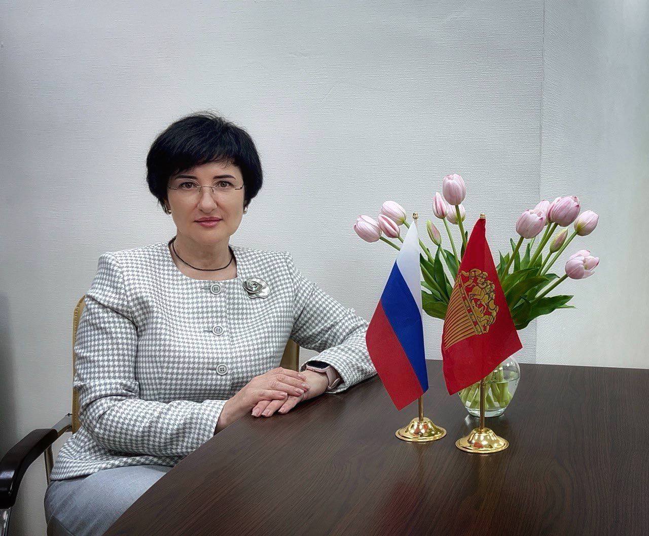 Дорогие учителя и выпускники Каменско-Днепровского муниципального округа!.