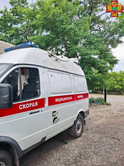 В Запорожской области снова атаковали скорую помощь. В Запорожской области снова атаковали скорую помощь.